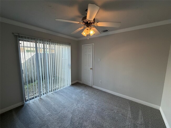 Building Photo - 12331 Grove Meadow Dr