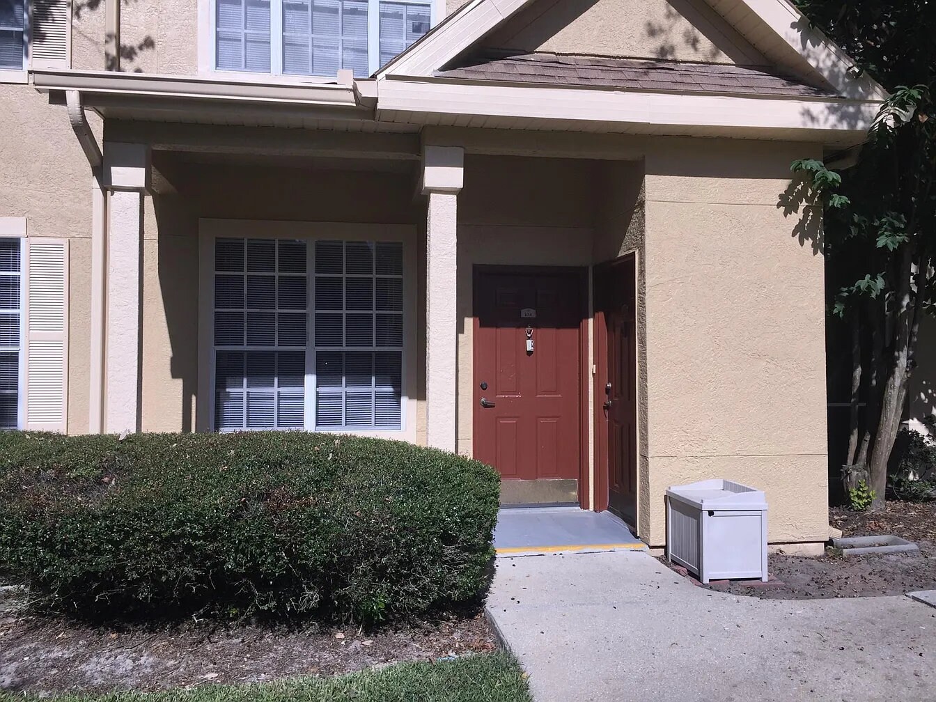 Building Photo - 841 Grand Regency Pointe