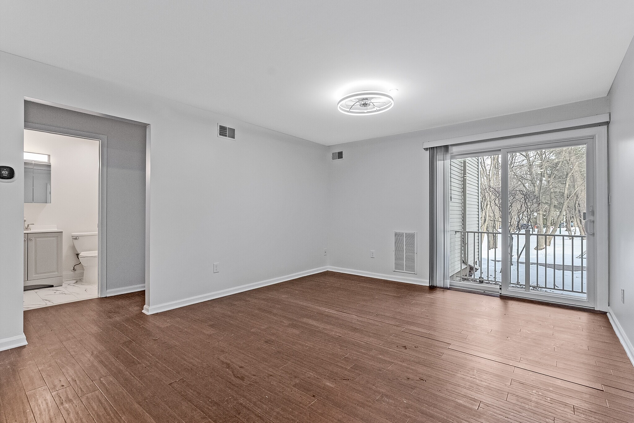 Building Photo - 56 Maple Ln