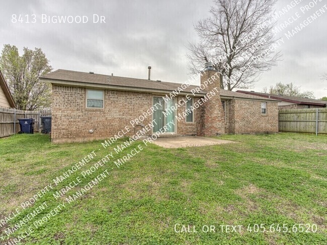 Building Photo - 8413 Bigwood Dr
