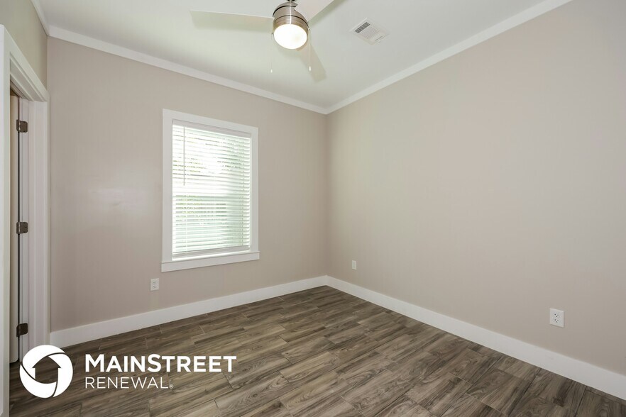Building Photo - 3530 Cauthorn Dr