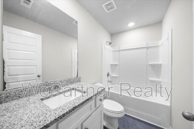 Building Photo - 211 Harrison St