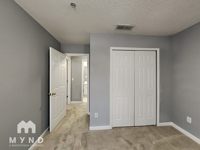 Building Photo - 356 Azalea Cir