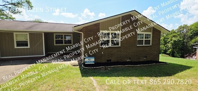 Building Photo - 1616 Hazen St