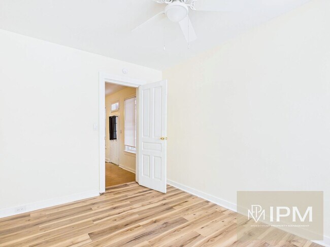 Building Photo - 319 N Penn St