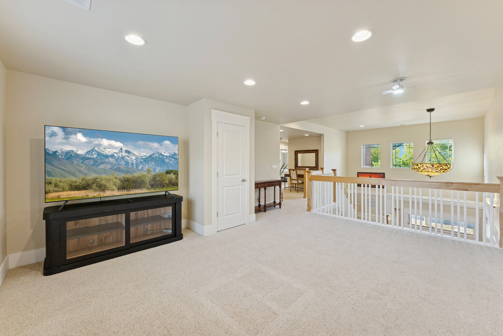 Building Photo - 541 Craftsman Way