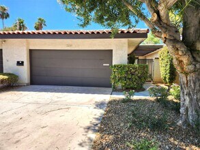 Building Photo - Updated 3 Beds, 2 Baths, 1,720 Sq Ft Home ...