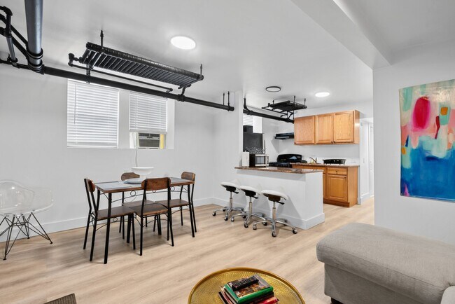 Building Photo - 7505 Palisade Ave