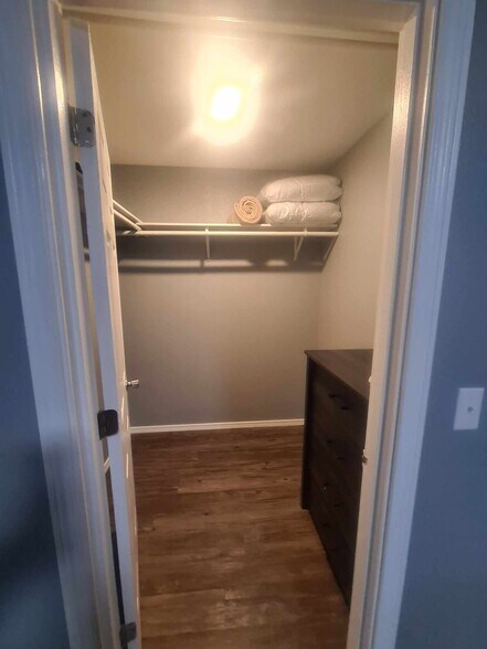 Master Bedroom - 2908 W 32nd Ave