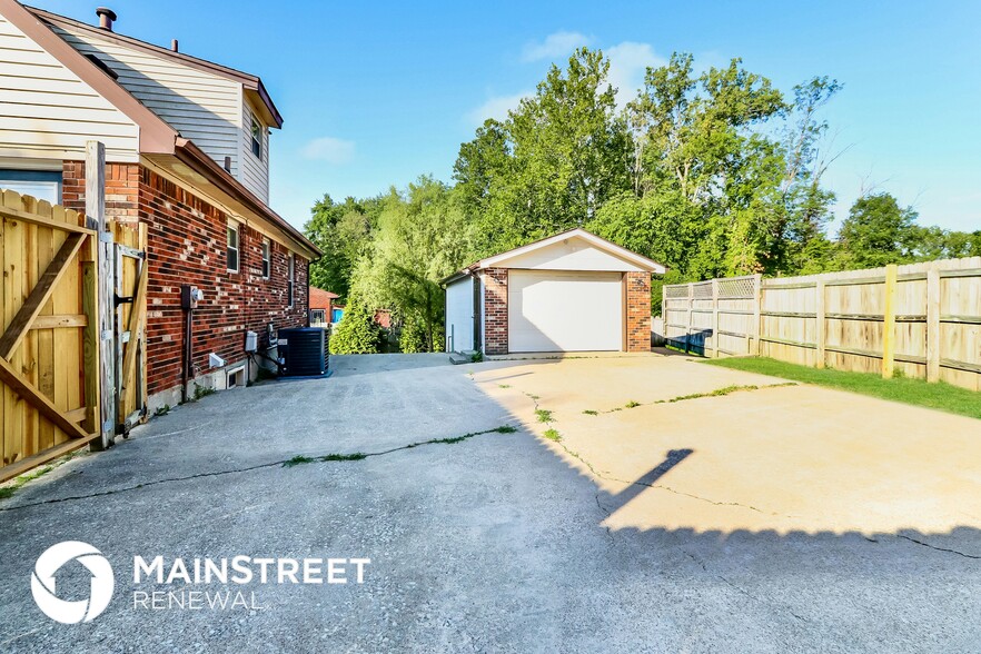 Building Photo - 9600 Pembury Ct
