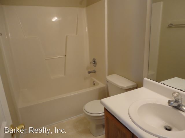 Building Photo - 3 br, 2 bath House - 1017 Laurel Leaf Road