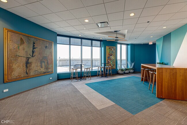Building Photo - 3660 N Lake Shore Dr