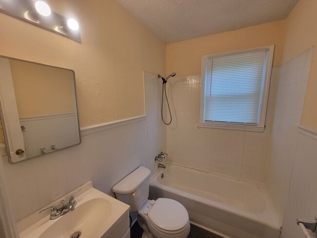 Building Photo - Rose Hill - Aiken County