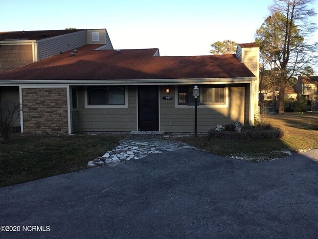 Primary Photo - Waterfront Townhome