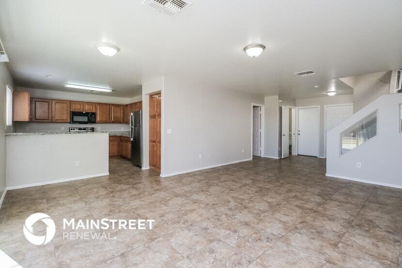 Building Photo - 31805 N Sundown Dr