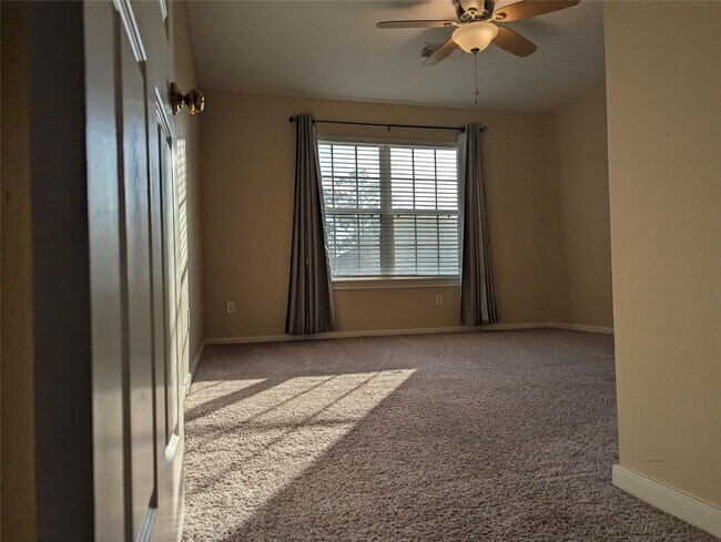 Building Photo - 20406 Chadbury Park Dr