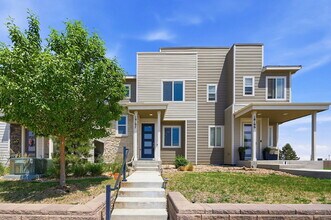 Building Photo - $2,195.95, 2-bed, 2.5-bath with a washer and dryer in unit.