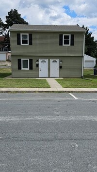 Building Photo - 852-854 Pine Street