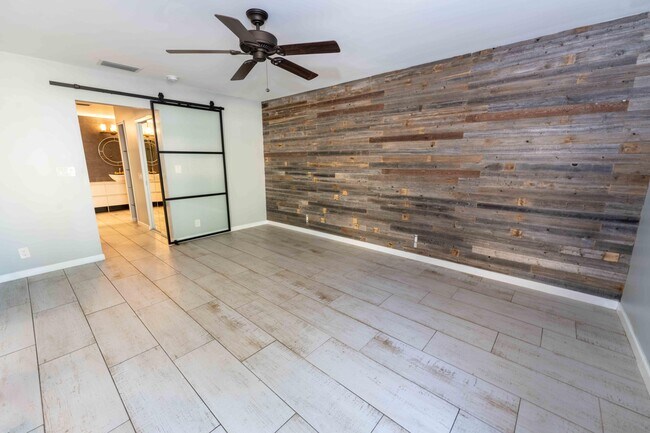 Building Photo - 21356 Sonesta Way