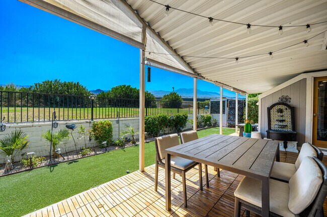 Building Photo - 159 Estrada Way