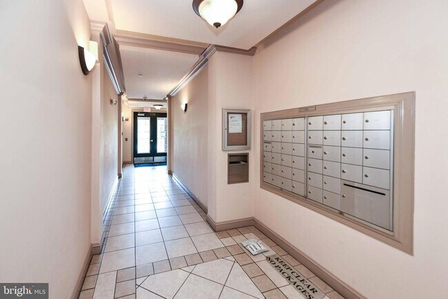Building Photo - 3021 Nicosh Cir