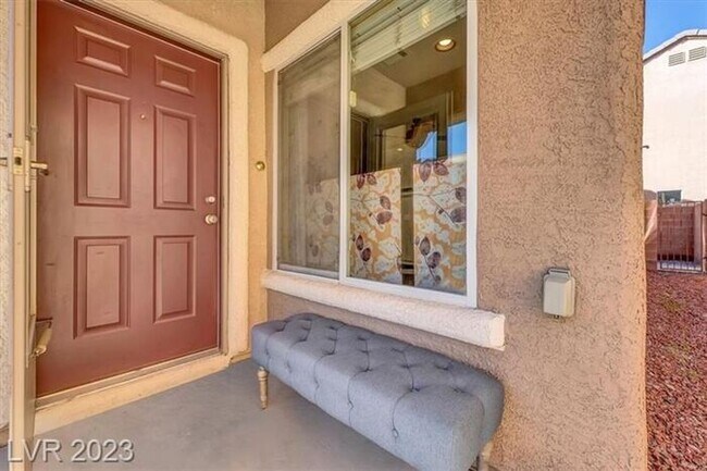 Building Photo - Cute 2-Story Henderson Home w/ Dual Primary Bedrooms!