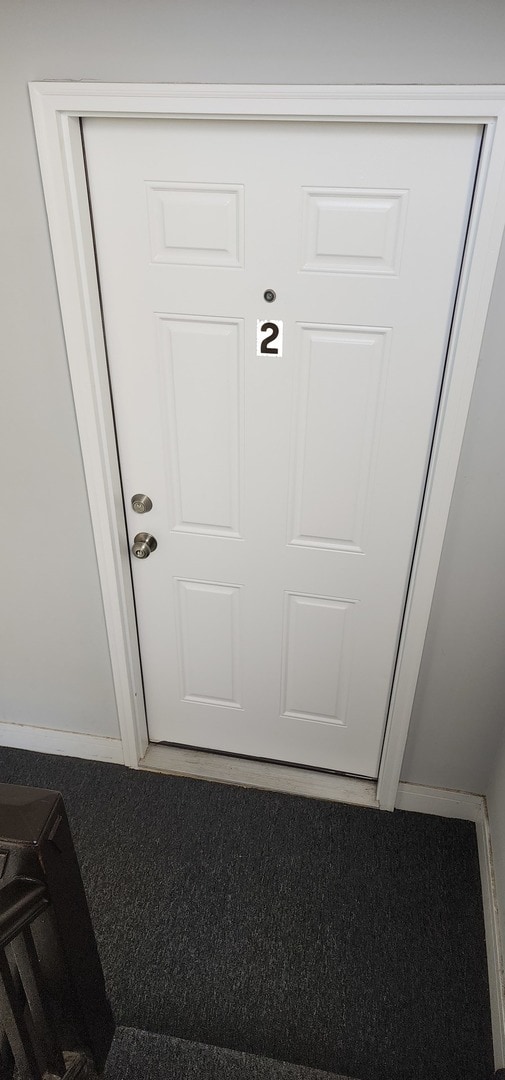 Building Photo - 7556 S Kenwood Ave