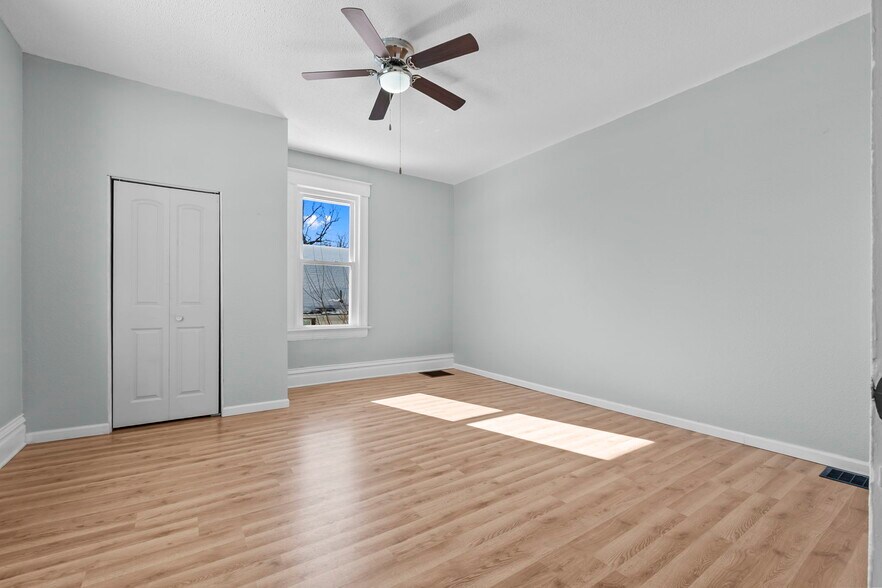 Building Photo - 1237 N Spanish St