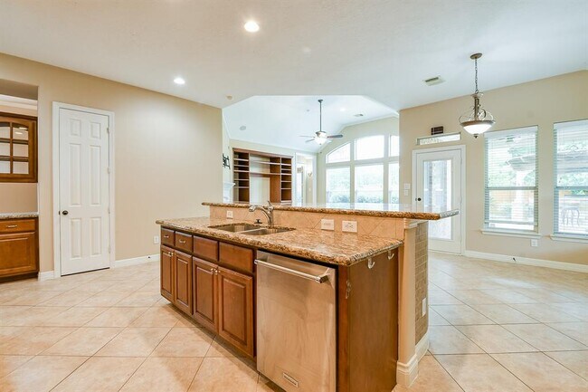 Building Photo - 7414 Sands Terrace Ln