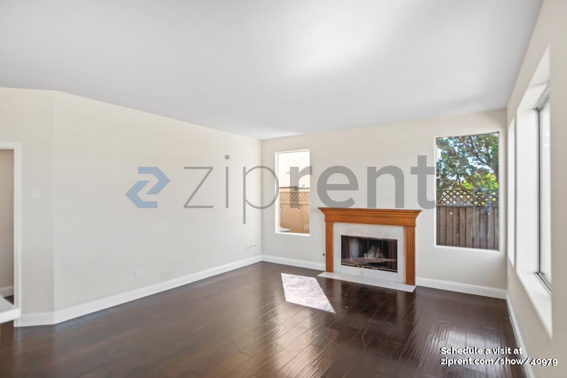 Building Photo - 15128 Shining Star Ln