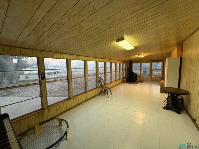 Building Photo - 2805 N Brand Dr