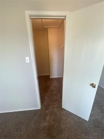 Building Photo - 4256 Meadowknoll Dr