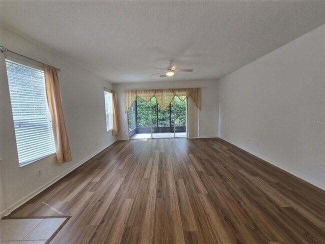 Building Photo - 3542 Shallot Dr