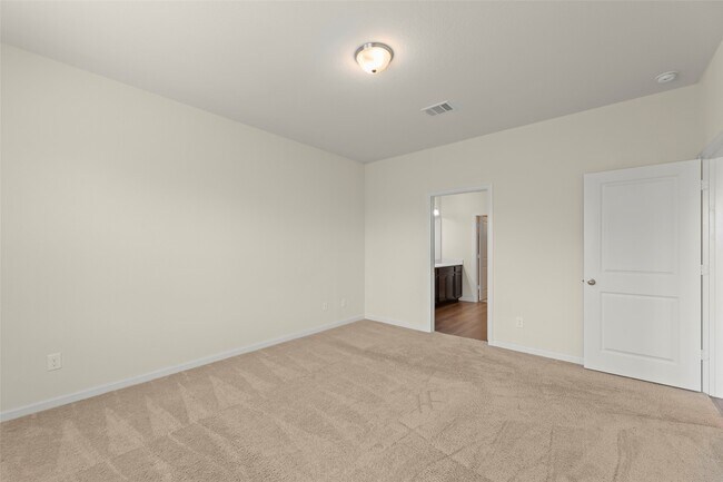 Building Photo - 10072 Pappas Dr