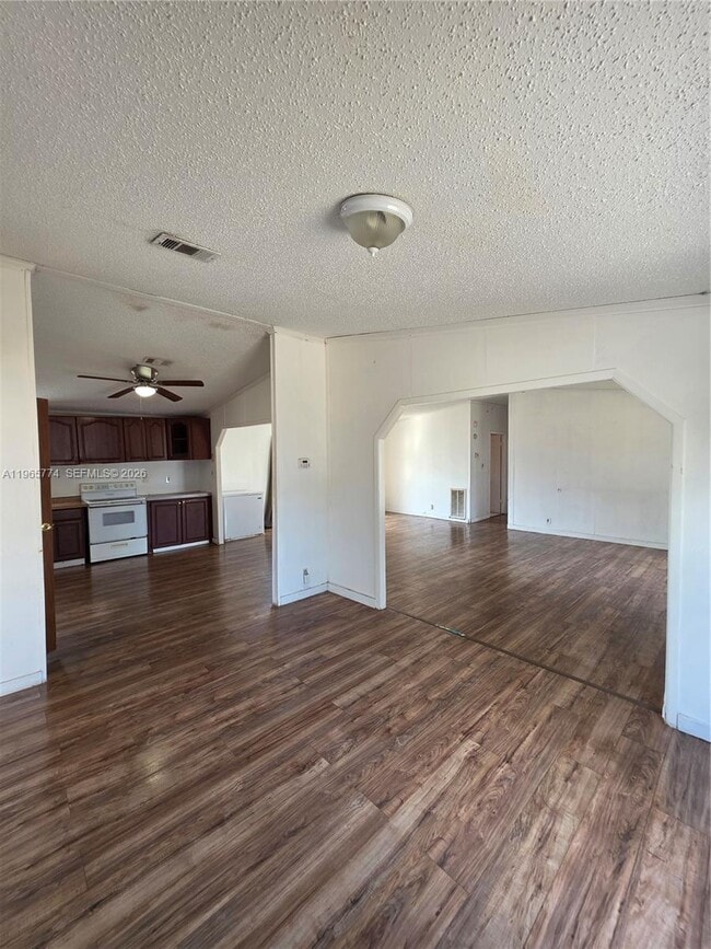 Building Photo - 19800 SW 180th Ave