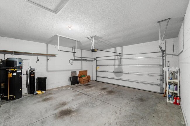 Building Photo - 2813 Shelburne Way