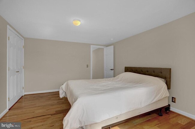 Building Photo - 2308 E Fairmount Ave