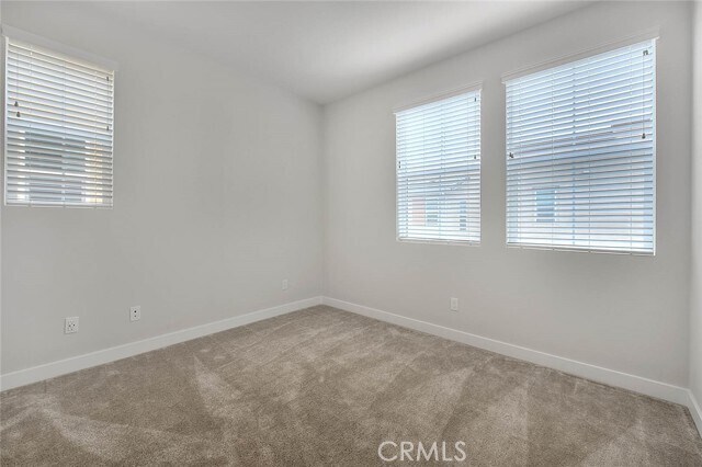 Building Photo - 6 Crown Point Dr