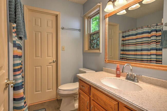 Building Photo - 4406 Willmary Dr