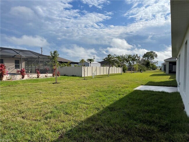 Building Photo - 517 NW 20th St