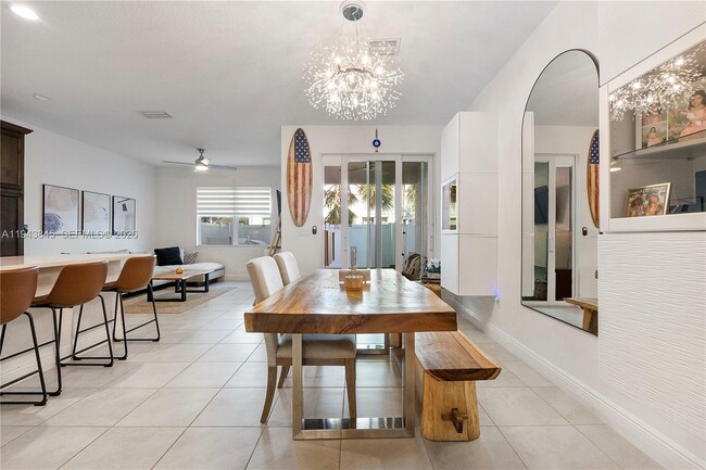 Building Photo - 1827 Sandpiper Pointe Pl