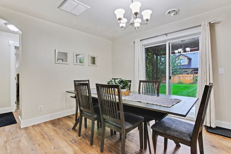 Building Photo - 3462 W Foxfire St