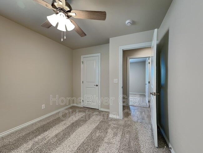 Building Photo - 8400 NW 163rd Ter