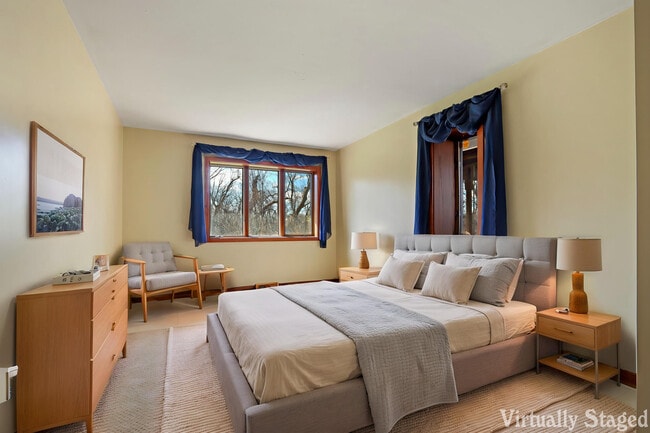 Building Photo - 6147 Taylor Ave