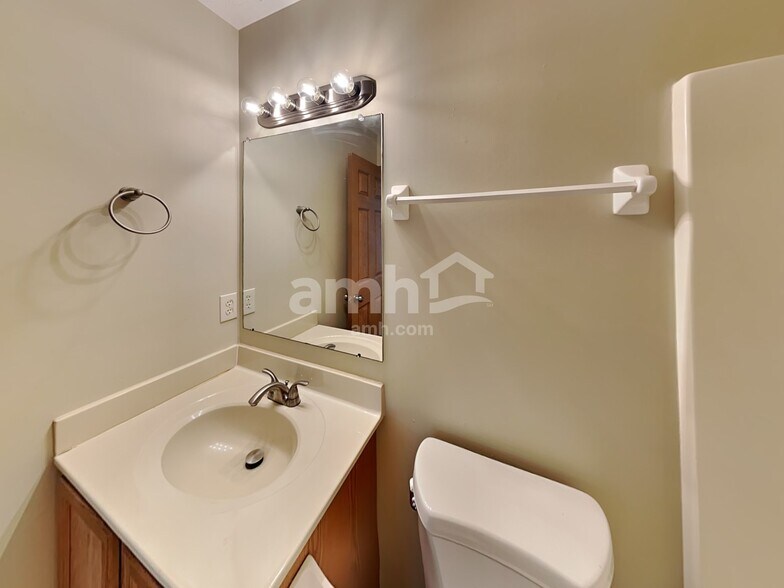 Building Photo - 3945 Trailside Blvd