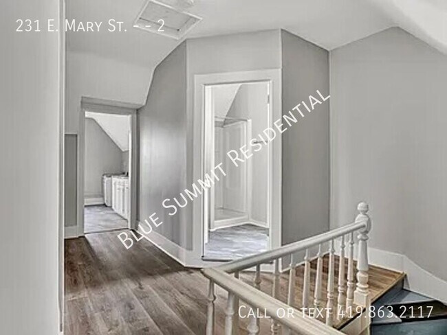 Building Photo - 231 E Mary St