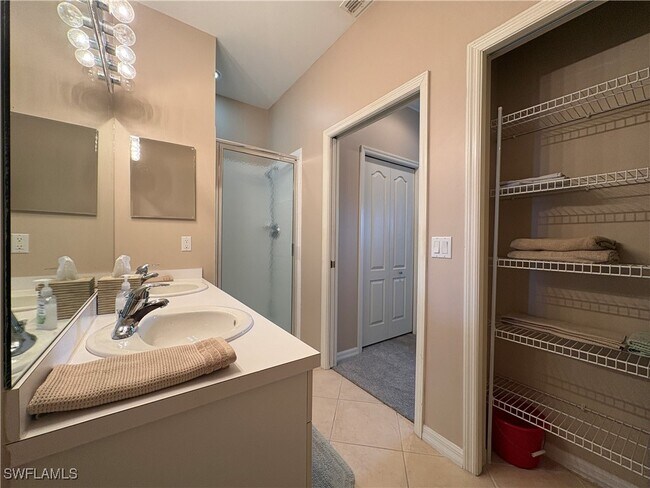 Building Photo - 2720 Cypress Trace Cir