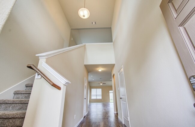 Building Photo - 17139 Devon Dogwood Trail