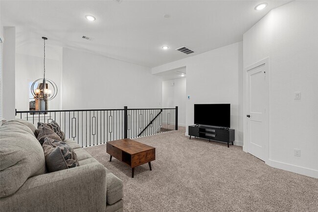 Building Photo - 5218 Sage Hls Dr