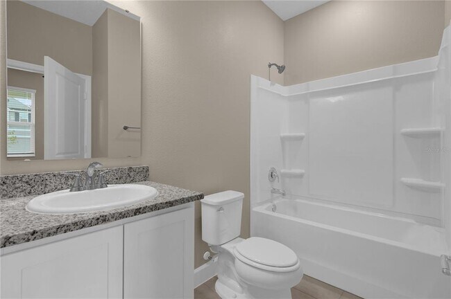 Building Photo - 1964 Burgundy Dr